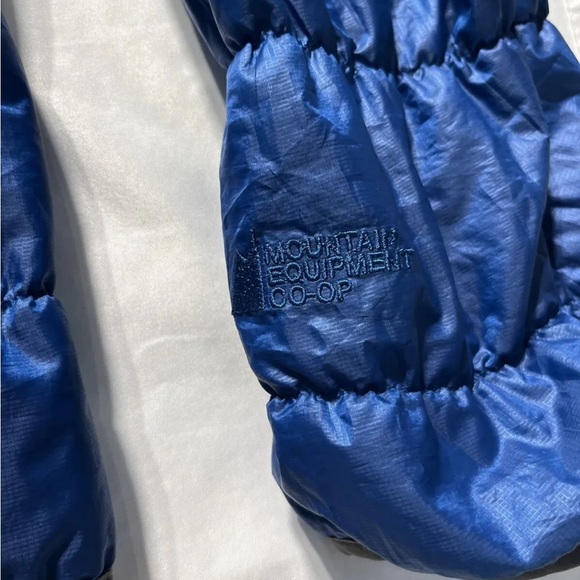 Mountain Equipment Co-op Men’s Puffer Quarter Zip Pullover, Size XL - Picture 2 of 4